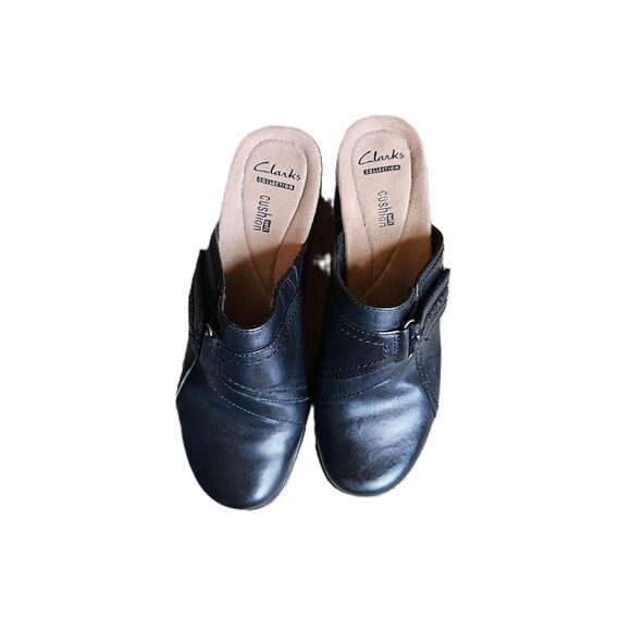 Women's Clark's Slide On Sandals size 7 black leather slide on low heel - Picture 6 of 10